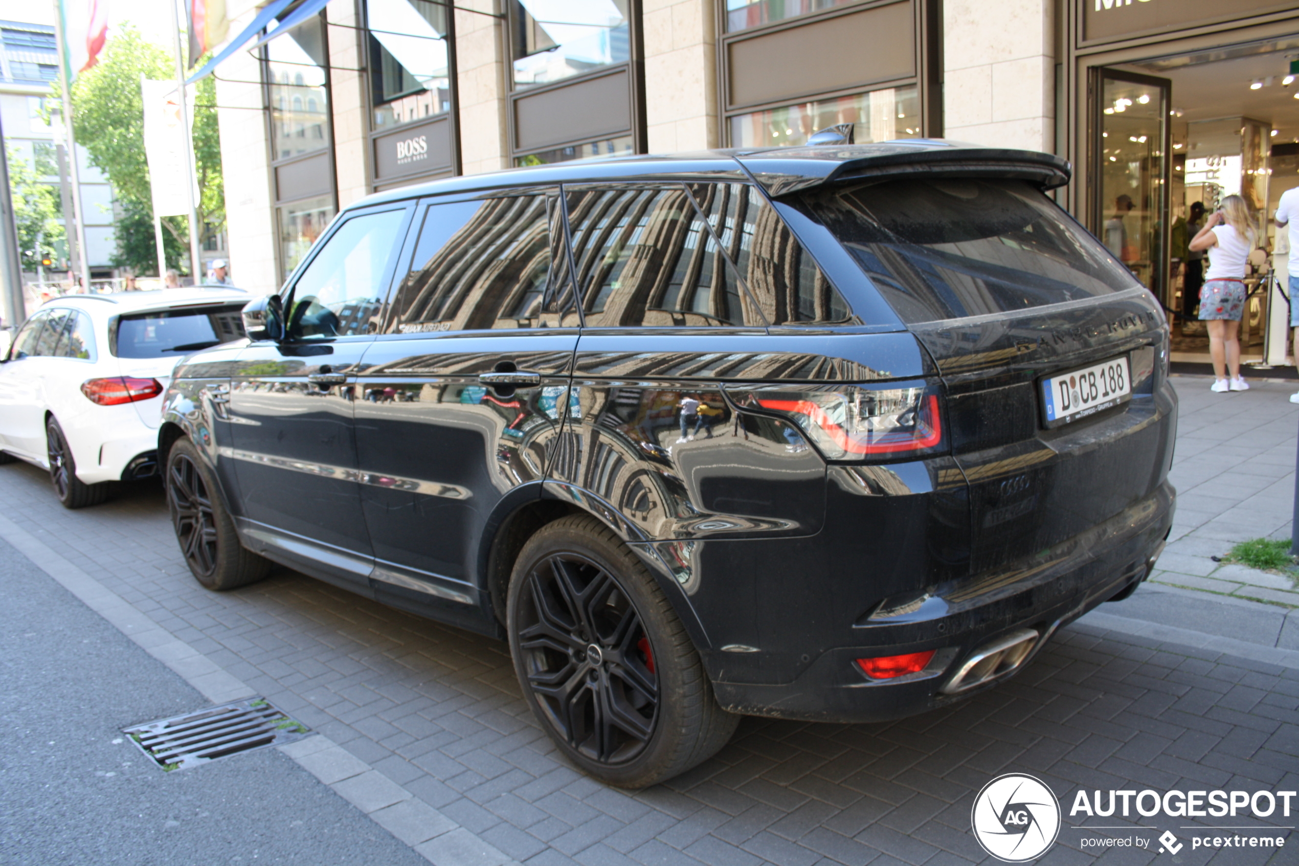 Land Rover Range Rover Sport SVR 2018