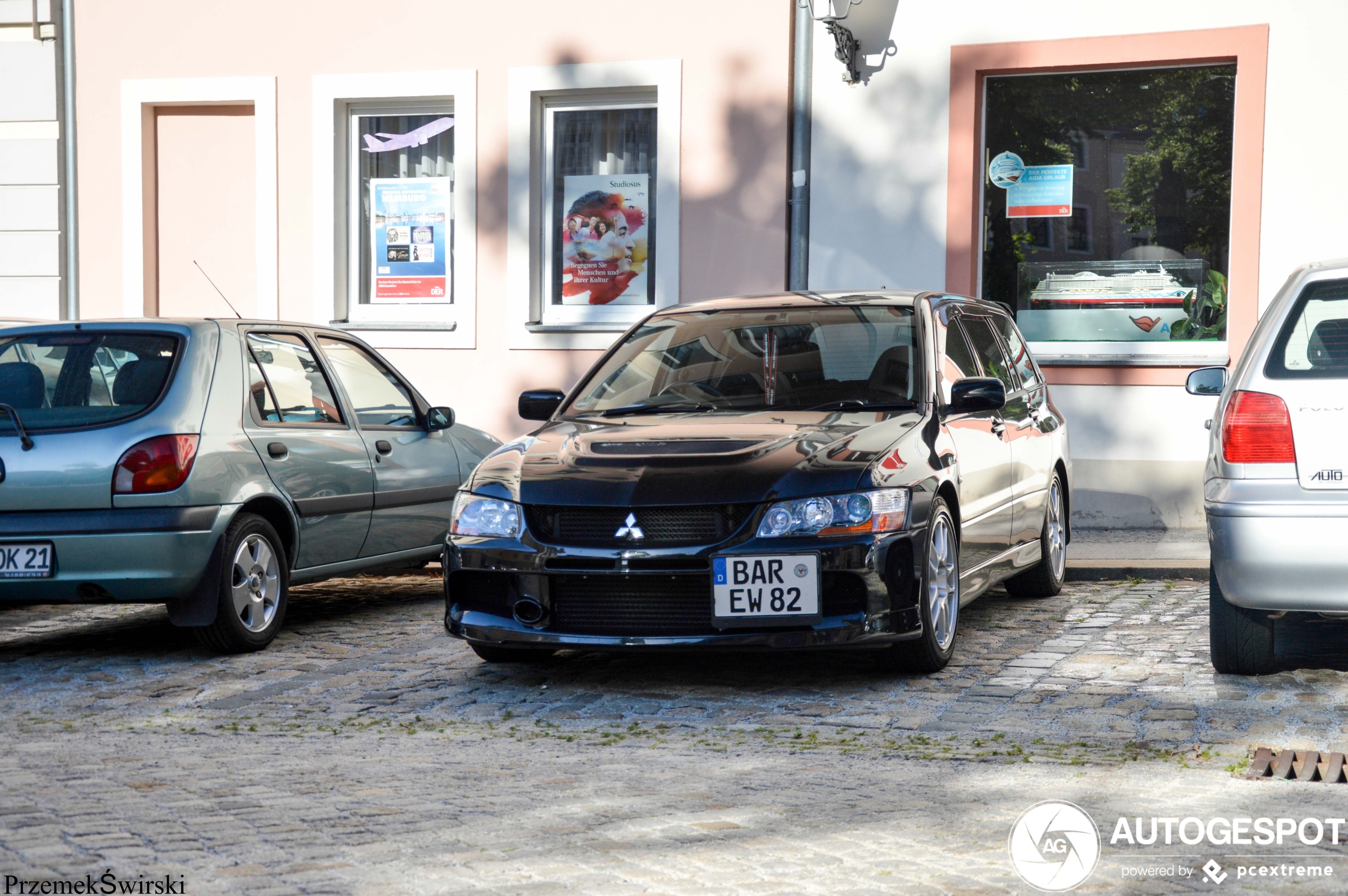 Mitsubishi Lancer Evolution IX Wagon GT