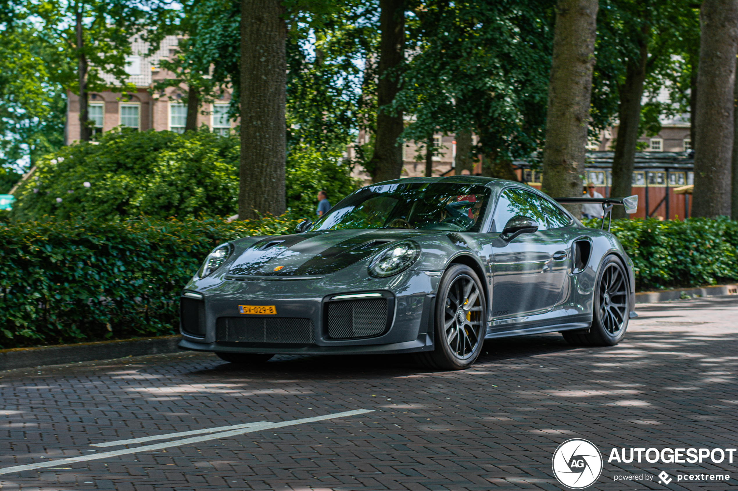 Porsche 991 GT2 RS Weissach Package