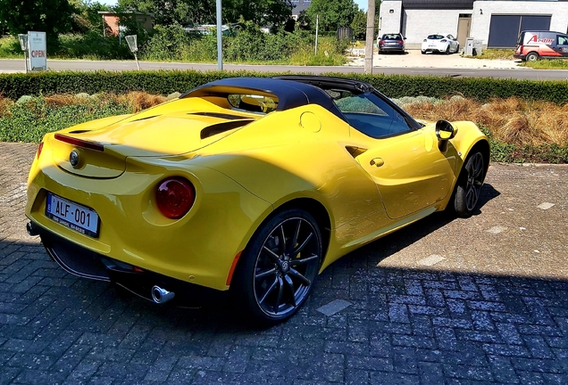 Alfa Romeo 4C Spider