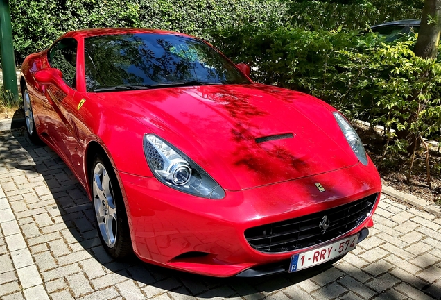 Ferrari California