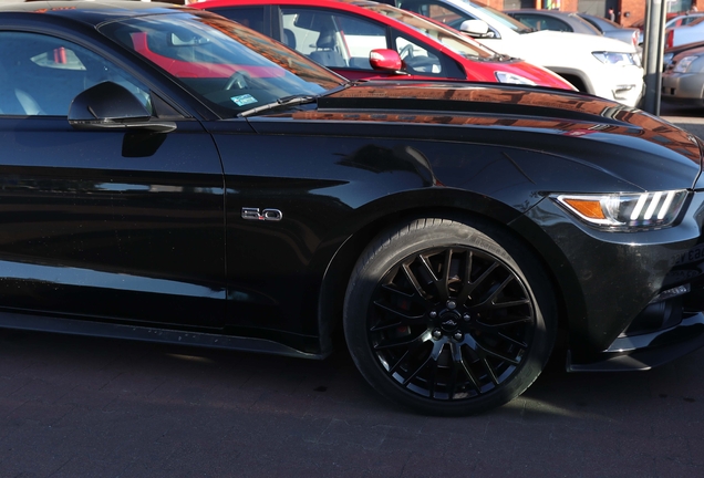 Ford Mustang GT 2015