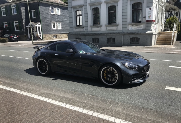 Mercedes-AMG GT R C190