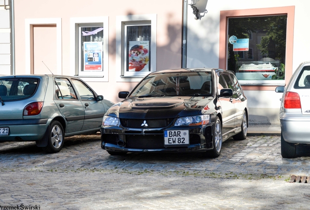 Mitsubishi Lancer Evolution IX Wagon GT