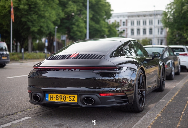 Porsche 992 Carrera S