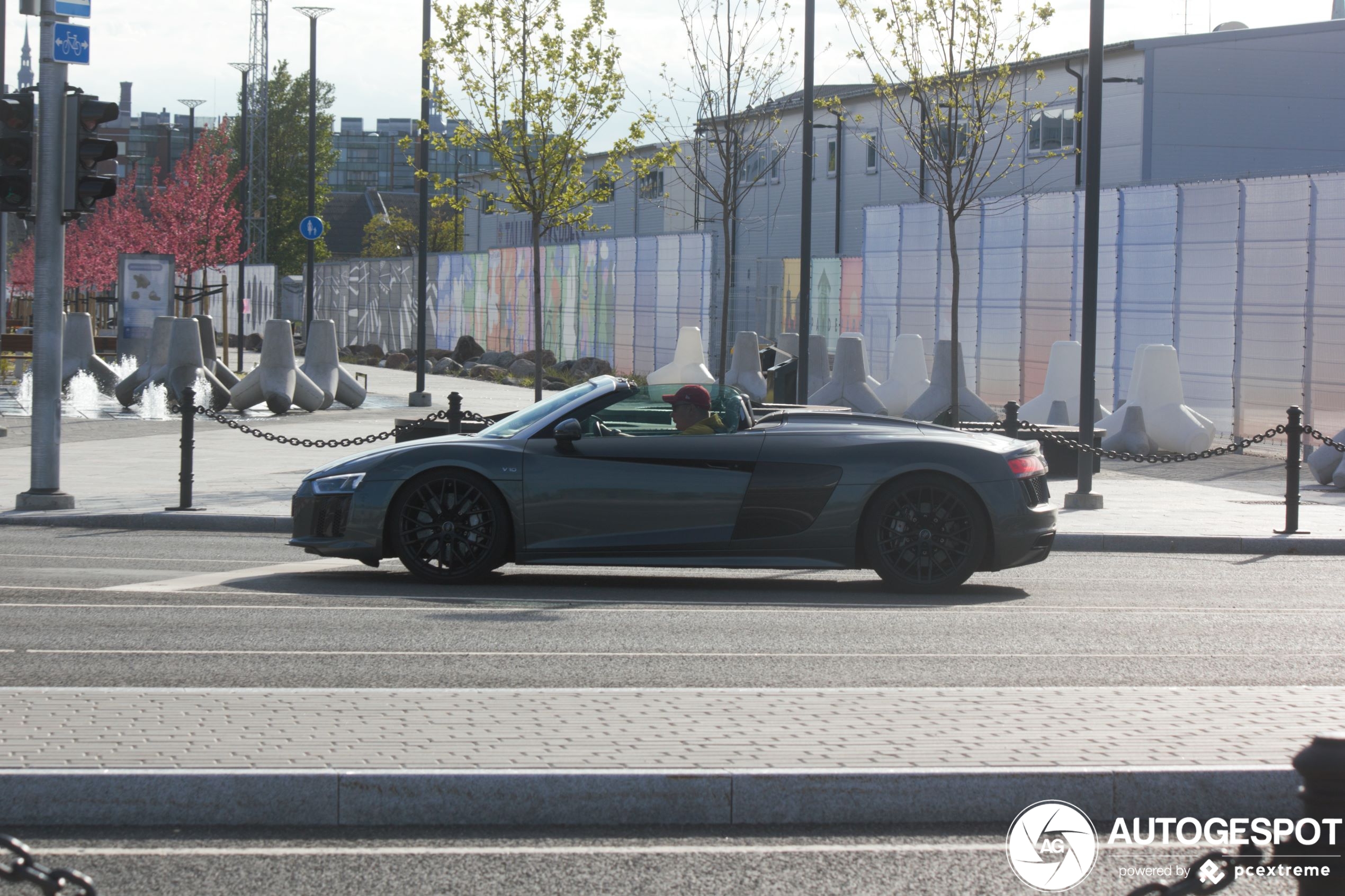 Audi R8 V10 Spyder 2016