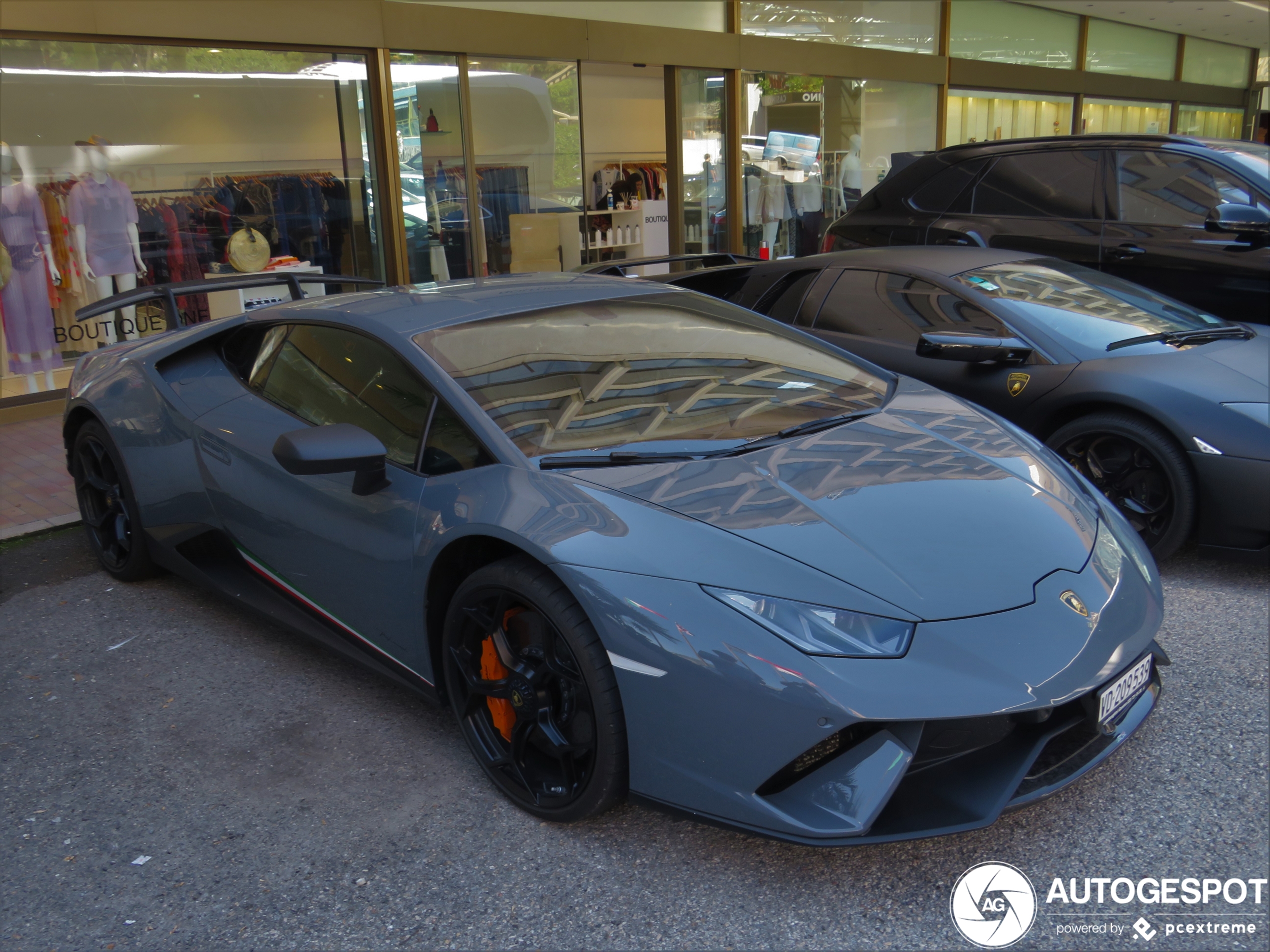 Lamborghini Huracán LP640-4 Performante