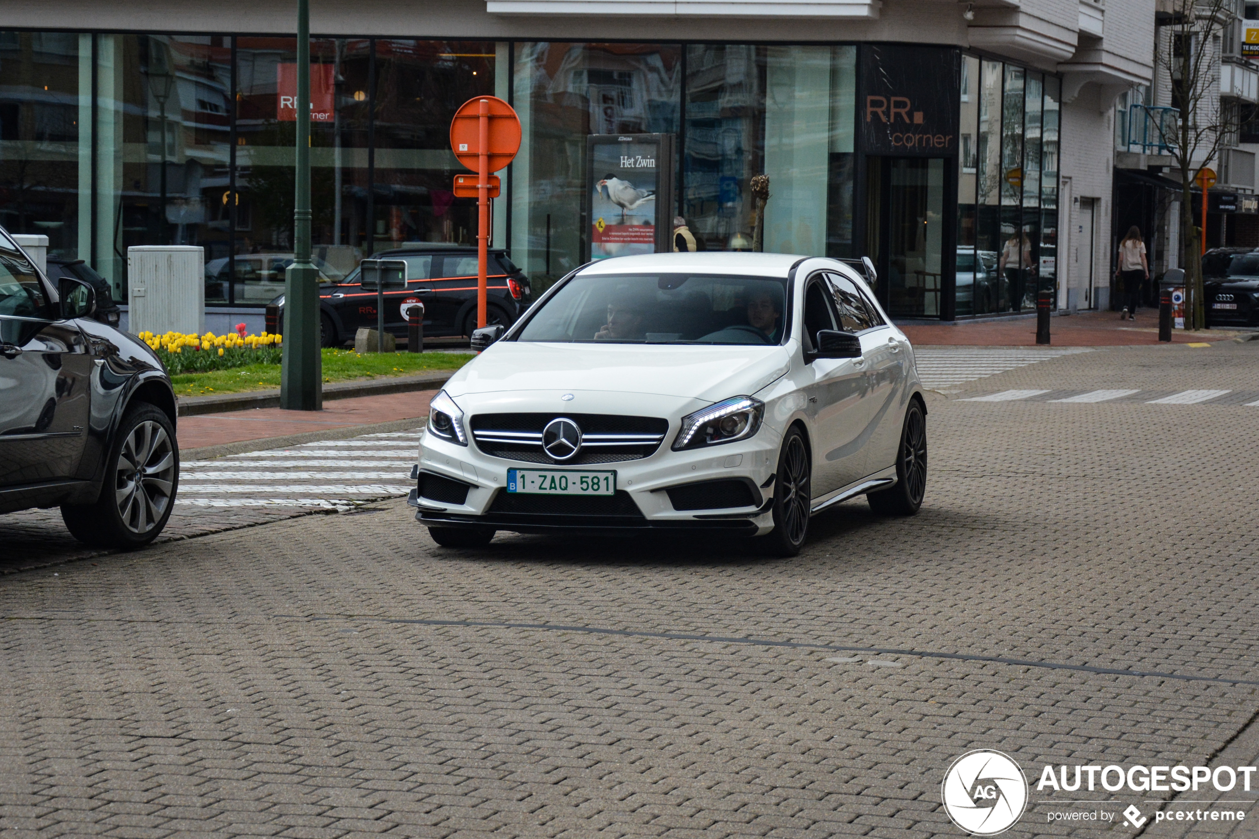 Mercedes-Benz A 45 AMG