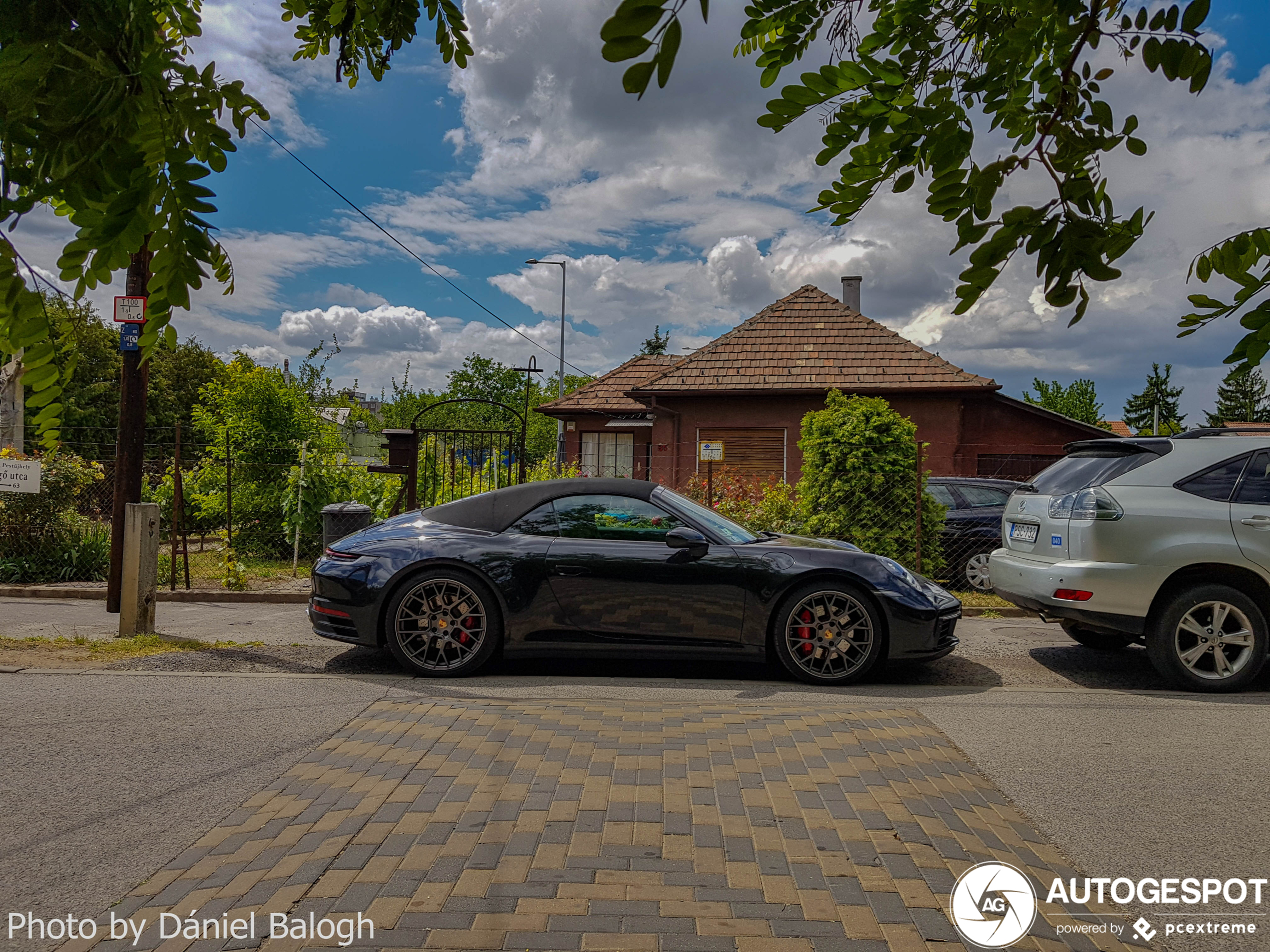 Porsche 992 Carrera 4S Cabriolet