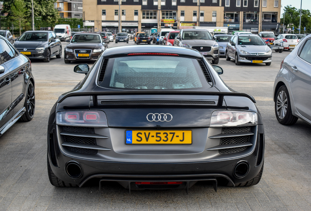 Audi R8 V10