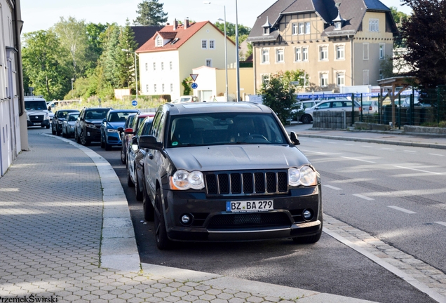 Jeep Grand Cherokee SRT-8 2005