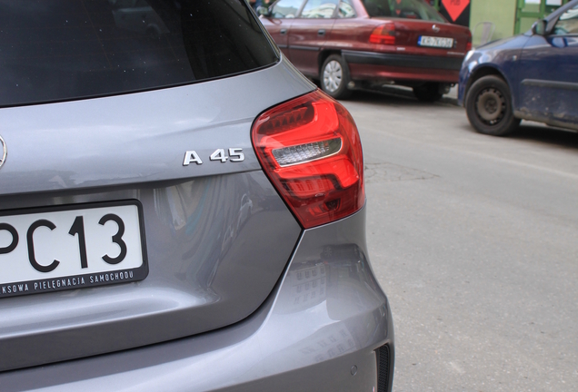 Mercedes-AMG A 45 W176 2015