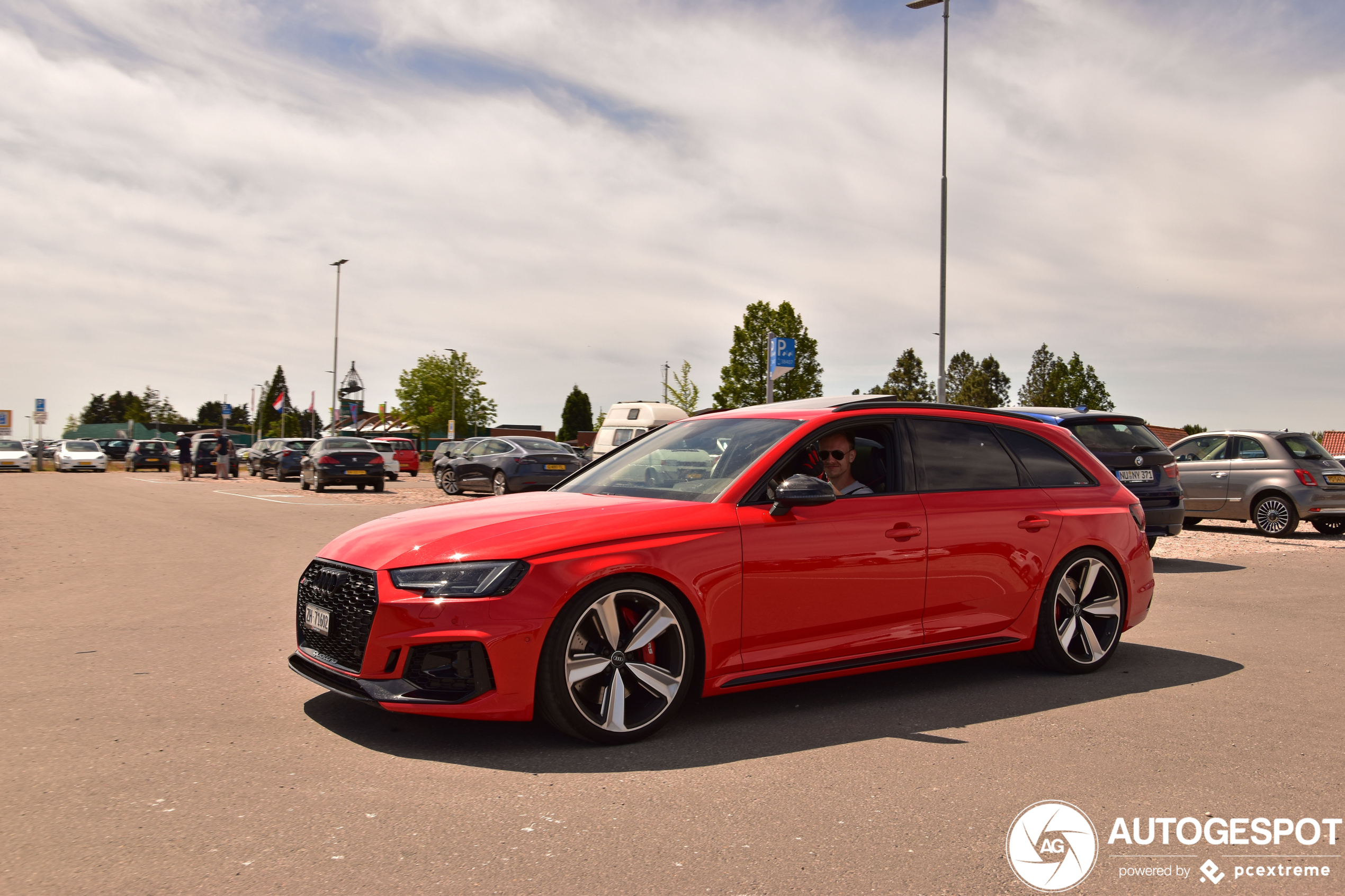 Audi RS4 Avant B9