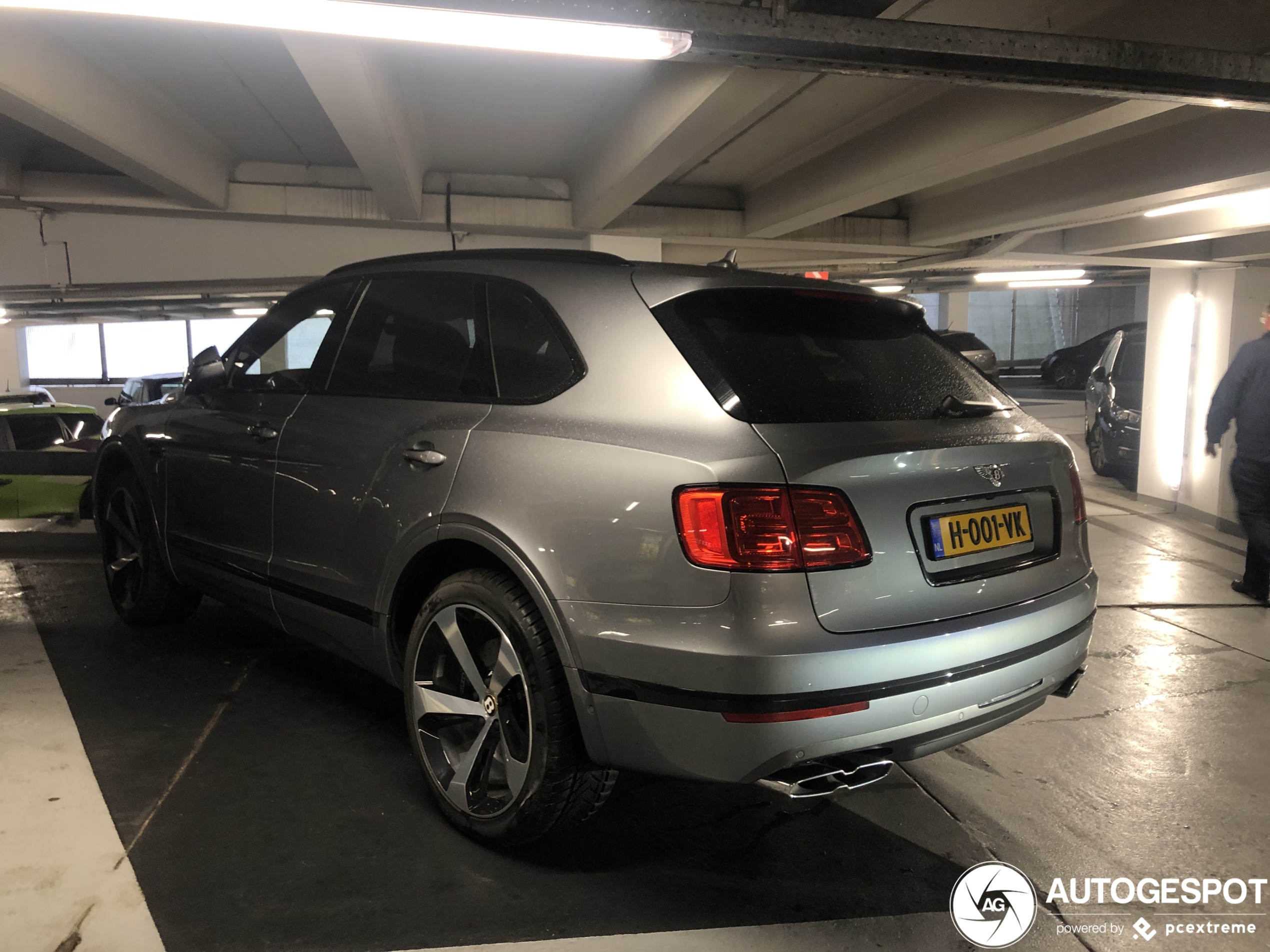 Bentley Bentayga V8