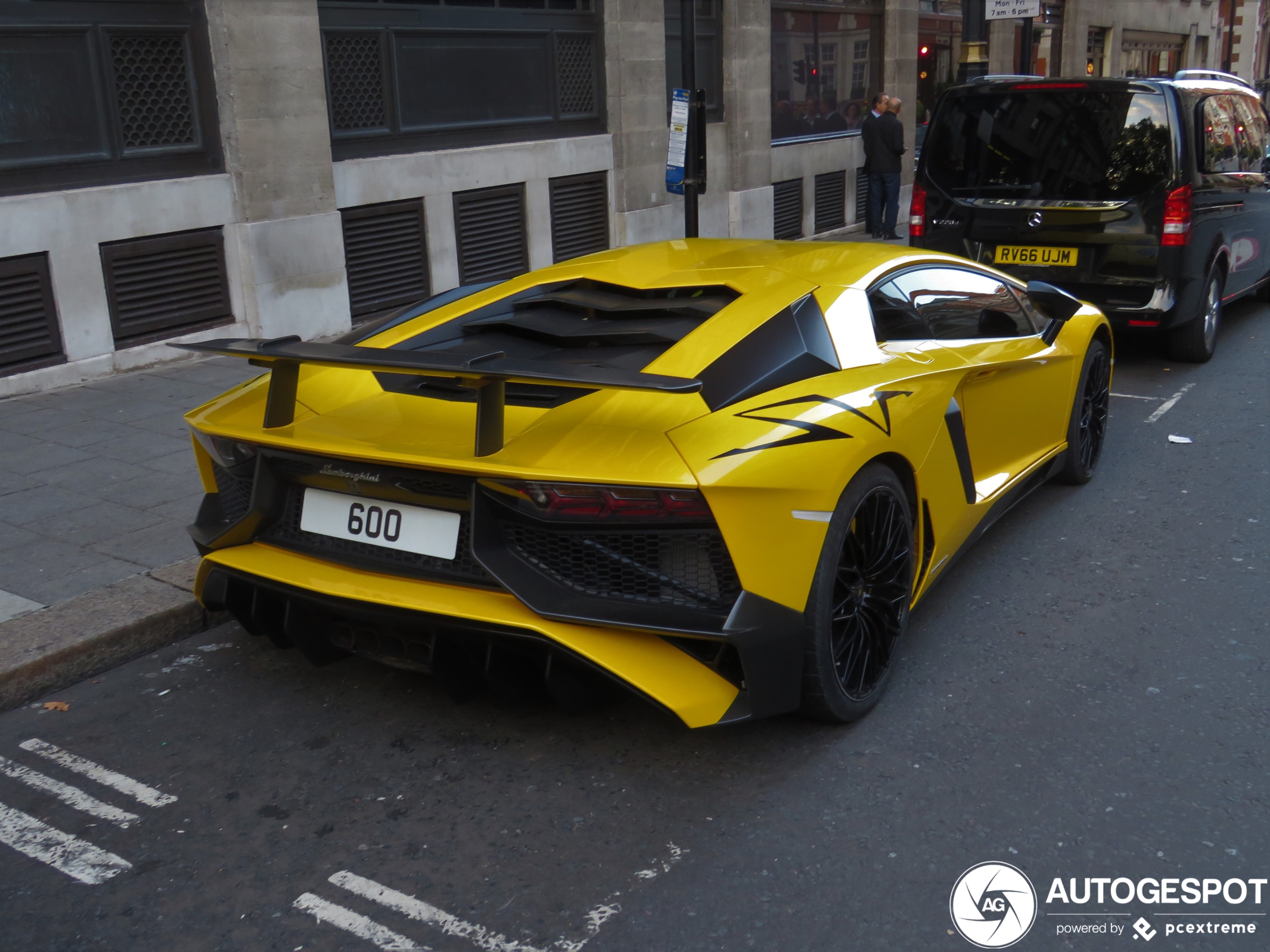 Lamborghini Aventador LP750-4 SuperVeloce