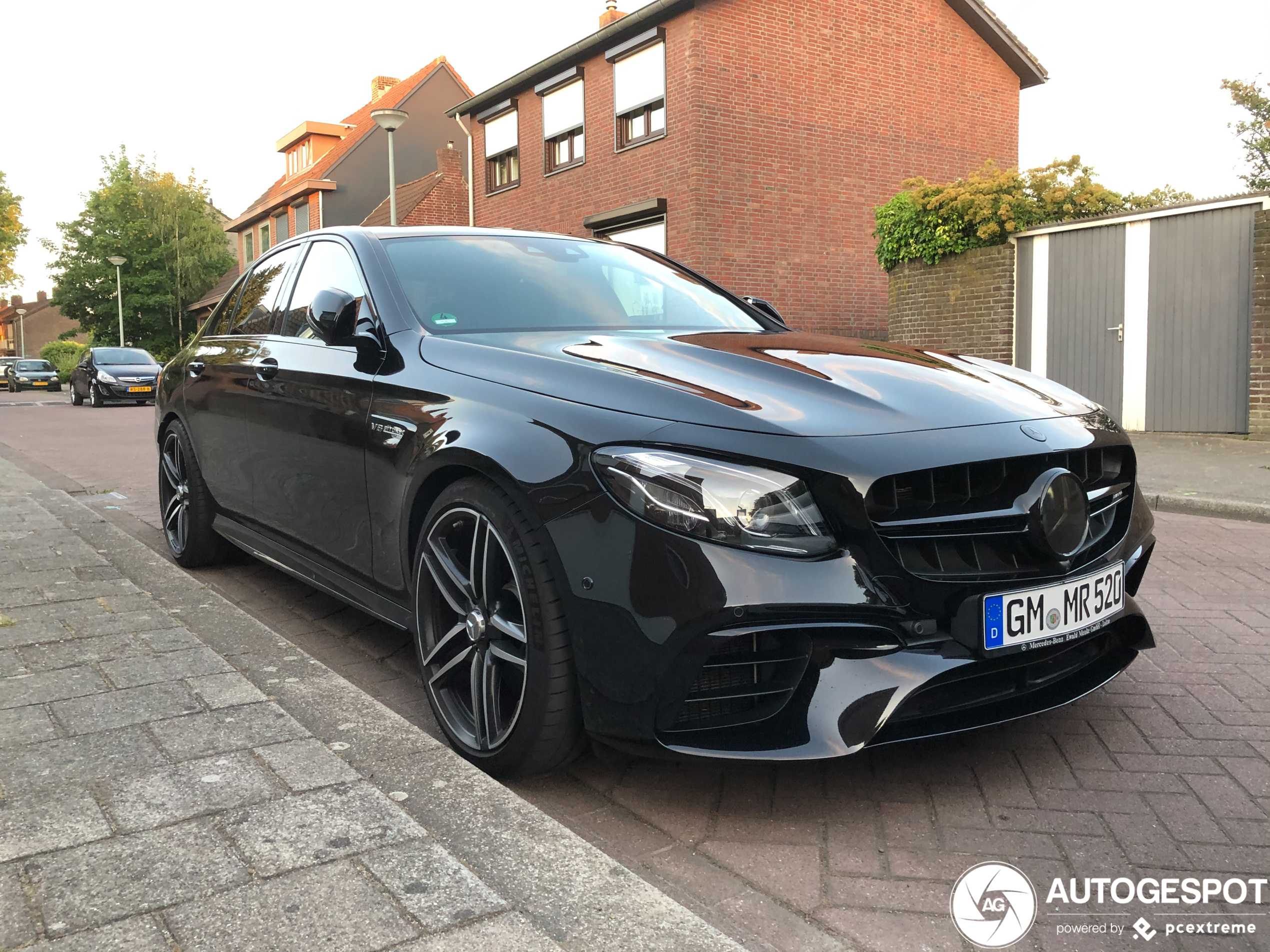 Mercedes-AMG E 63 S W213