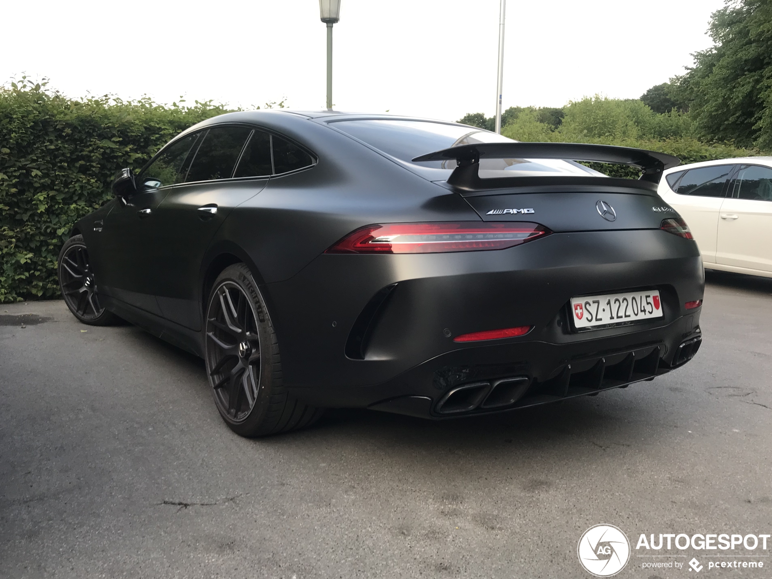 Mercedes-AMG GT 63 S X290