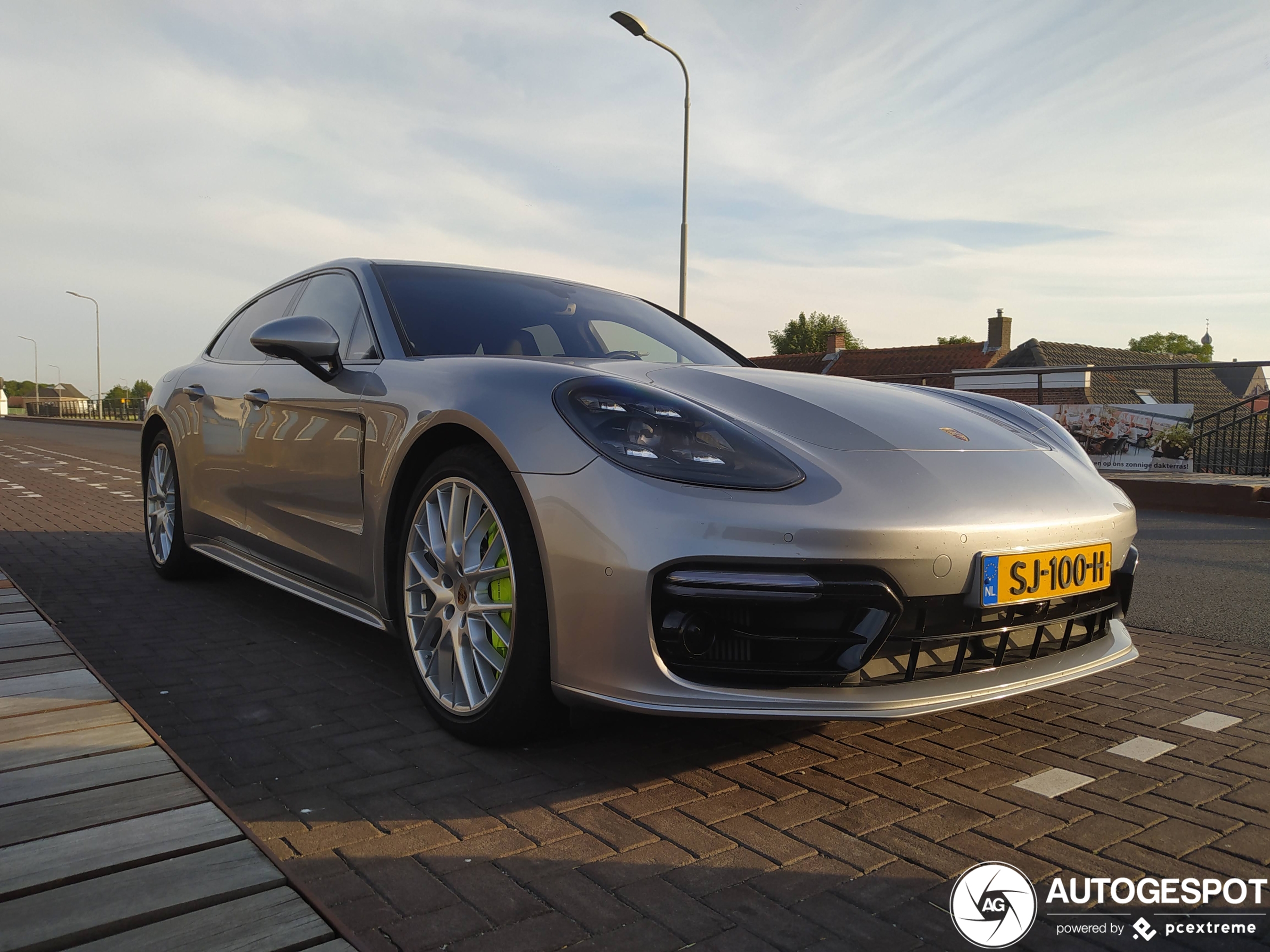 Porsche 971 Panamera Turbo S E-Hybrid Sport Turismo