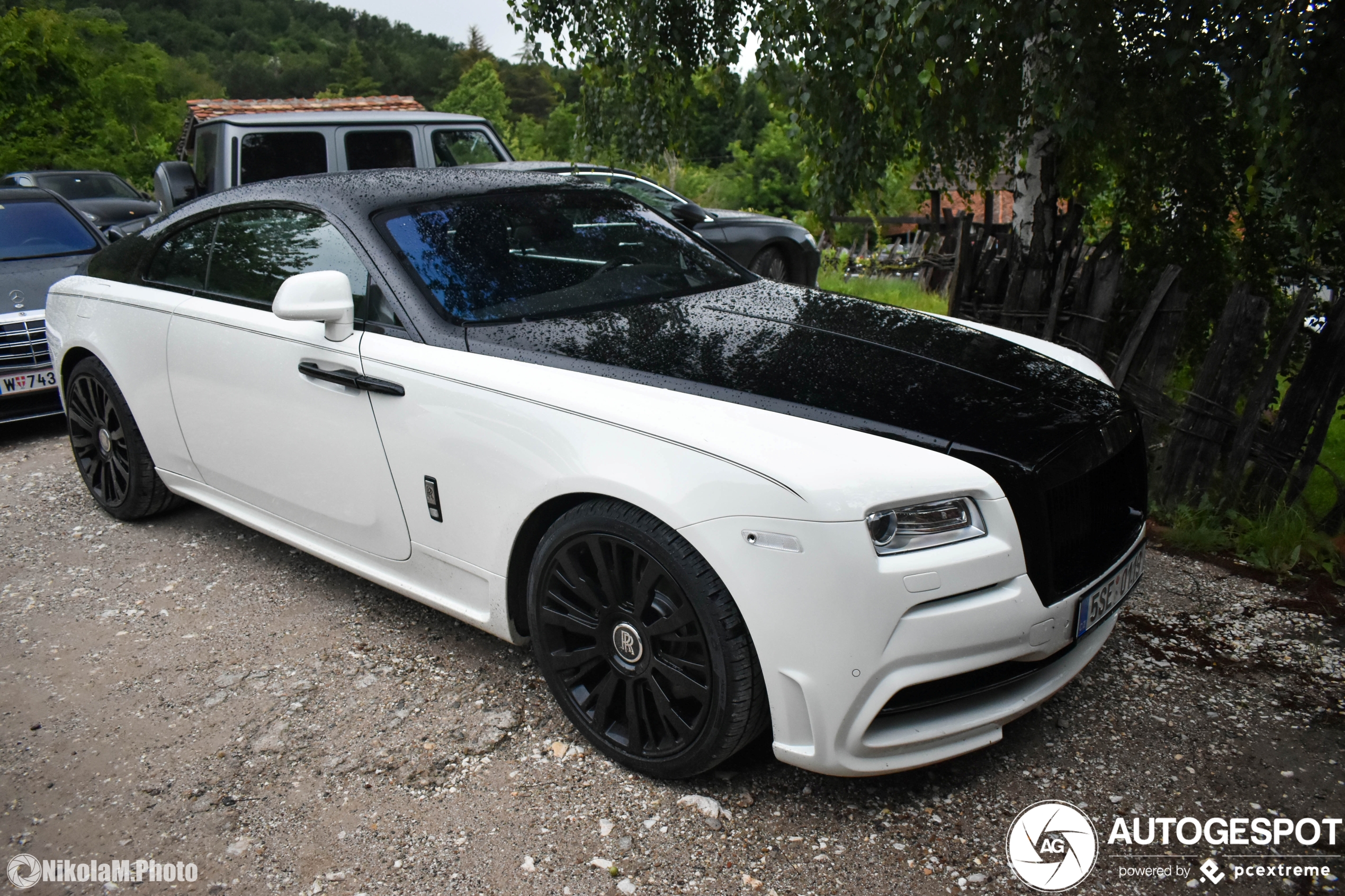 Rolls-Royce Ghost Black Badge By Spofec Makes 706 HP, Gets New Face