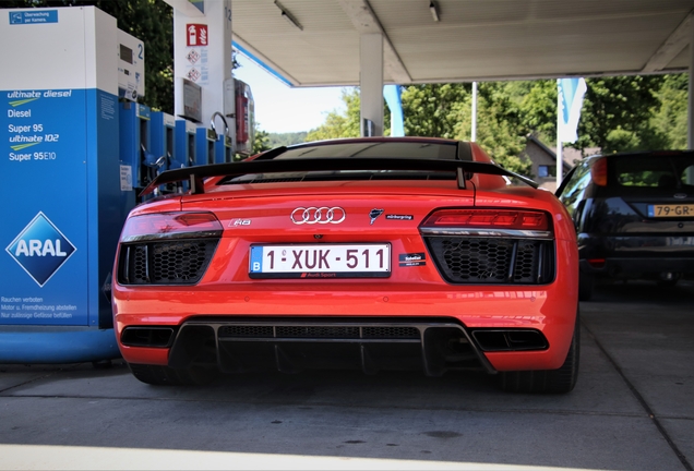 Audi R8 V10 Plus 2015