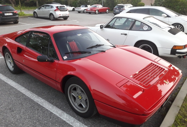 Ferrari 328 GTB