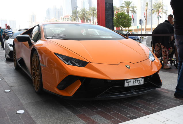 Lamborghini Huracán LP640-4 Performante