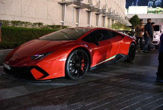 Lamborghini Huracán LP640-4 Performante