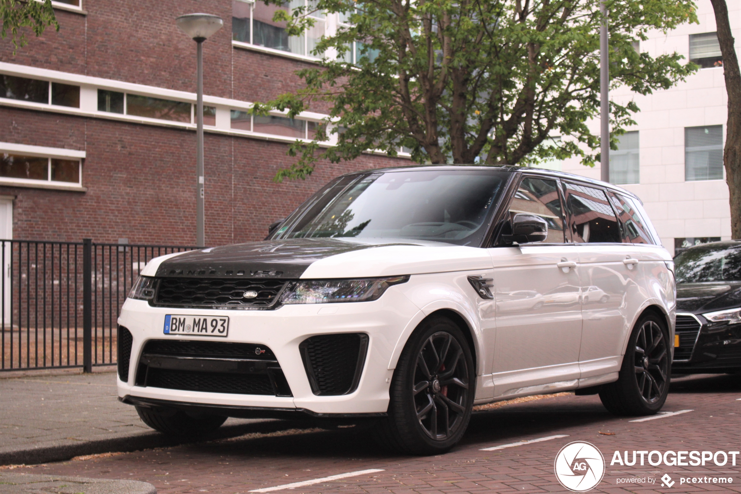 Land Rover Range Rover Sport SVR 2018 Carbon Edition