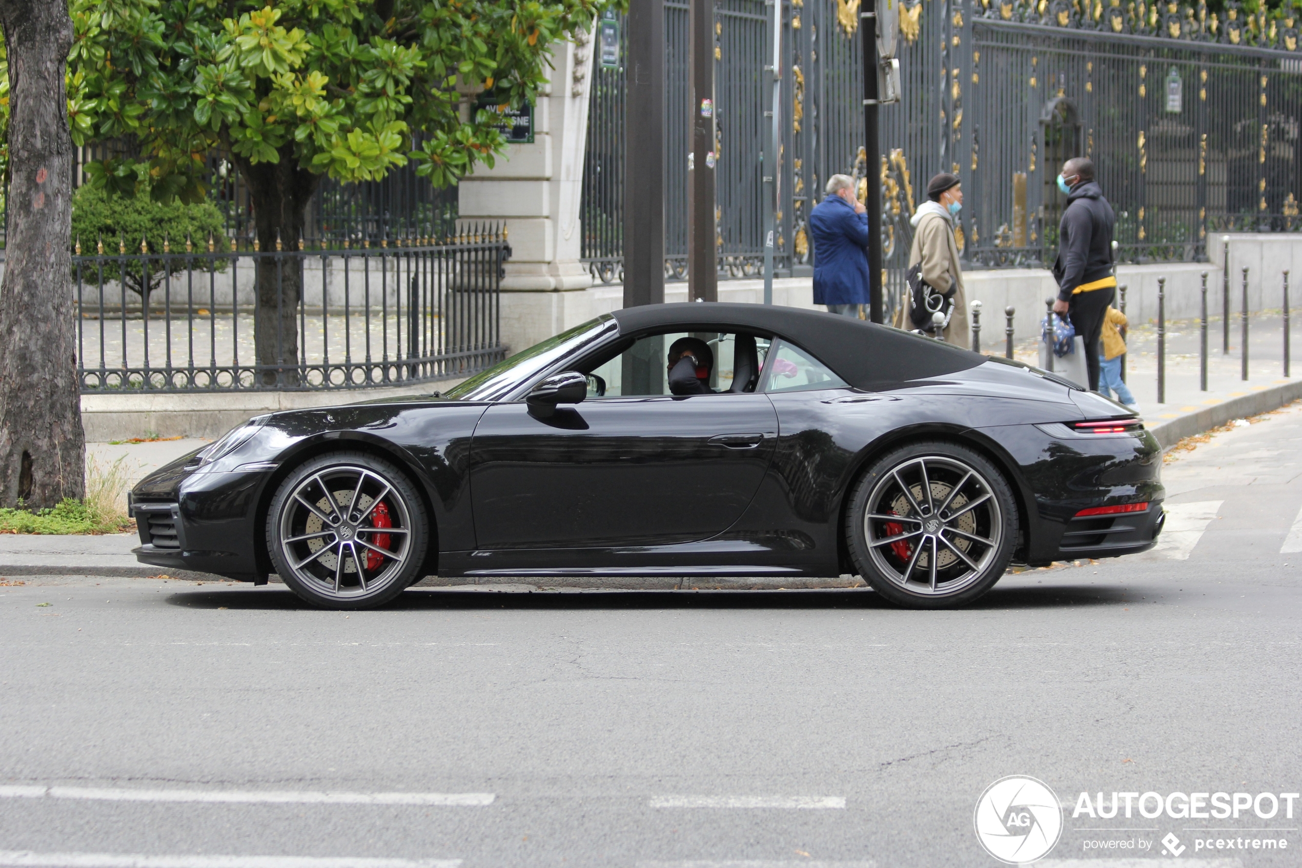 Porsche 992 Carrera 4S Cabriolet