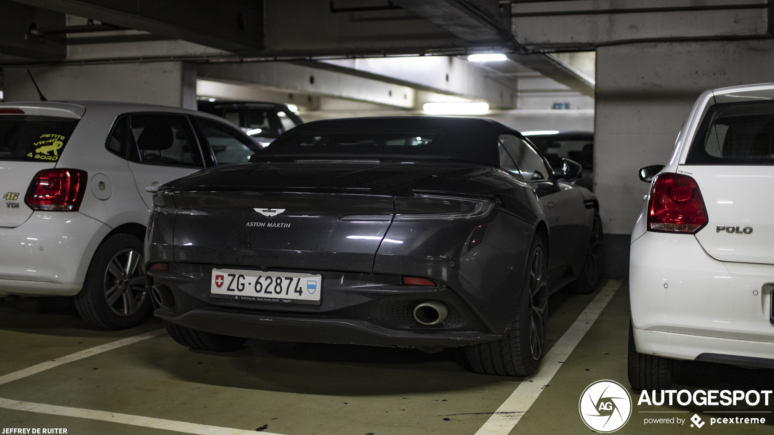 Aston Martin DB11 V8 Volante