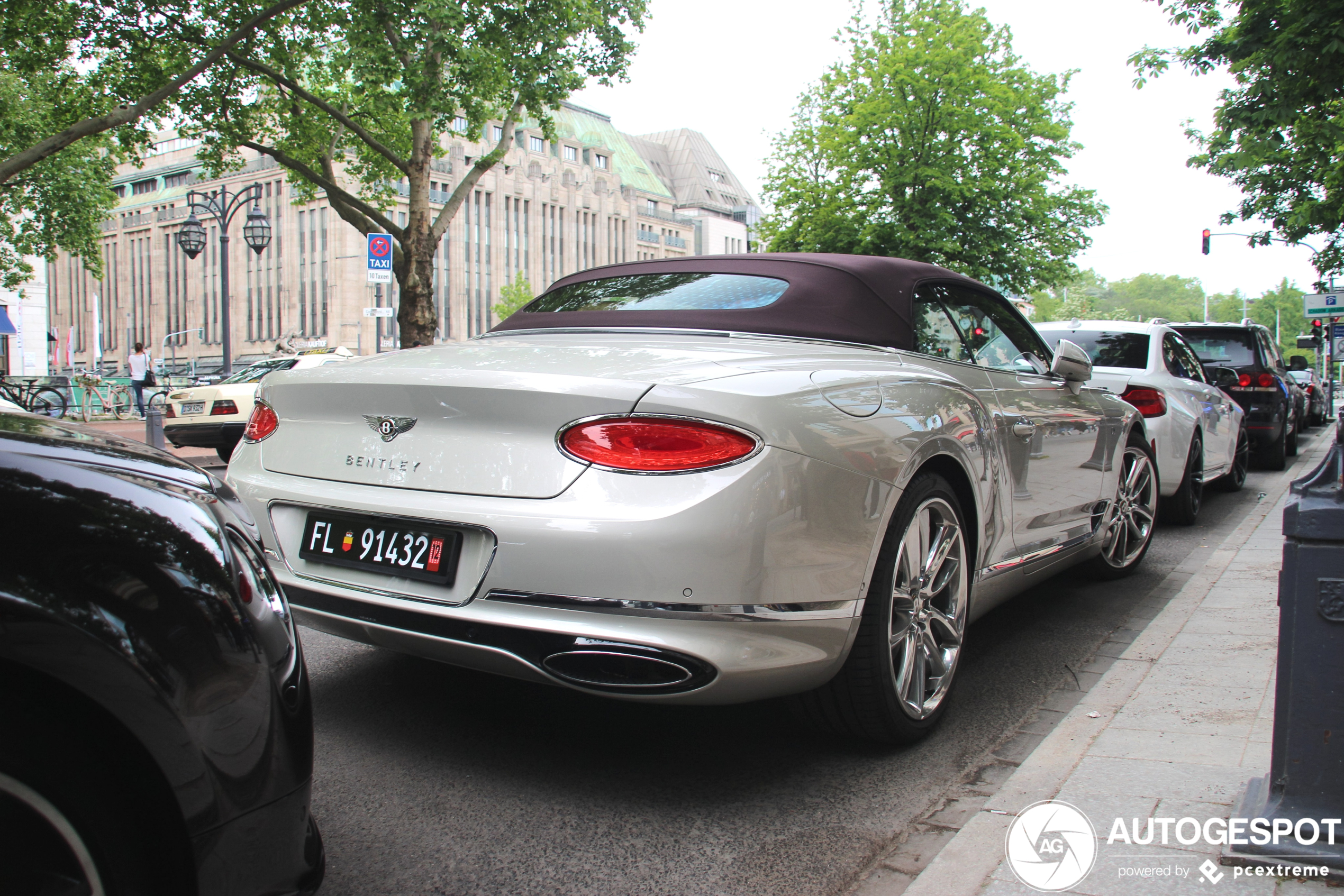 Bentley Continental GTC 2019 First Edition