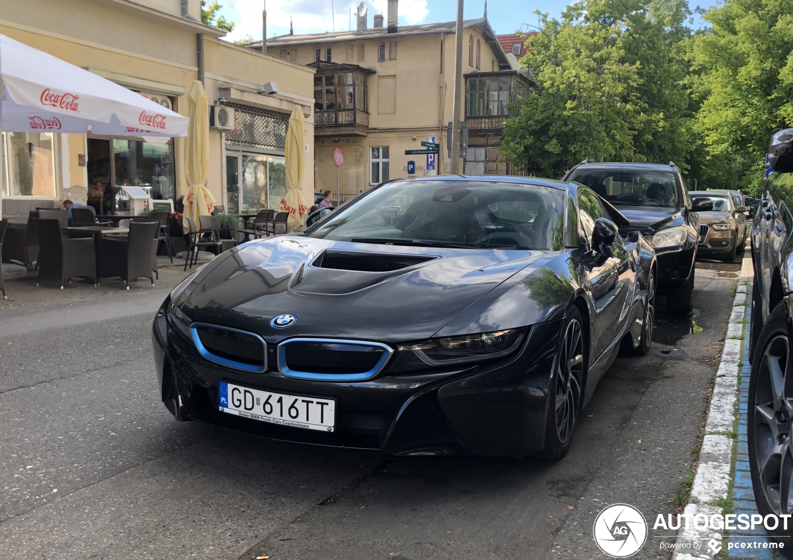 BMW i8