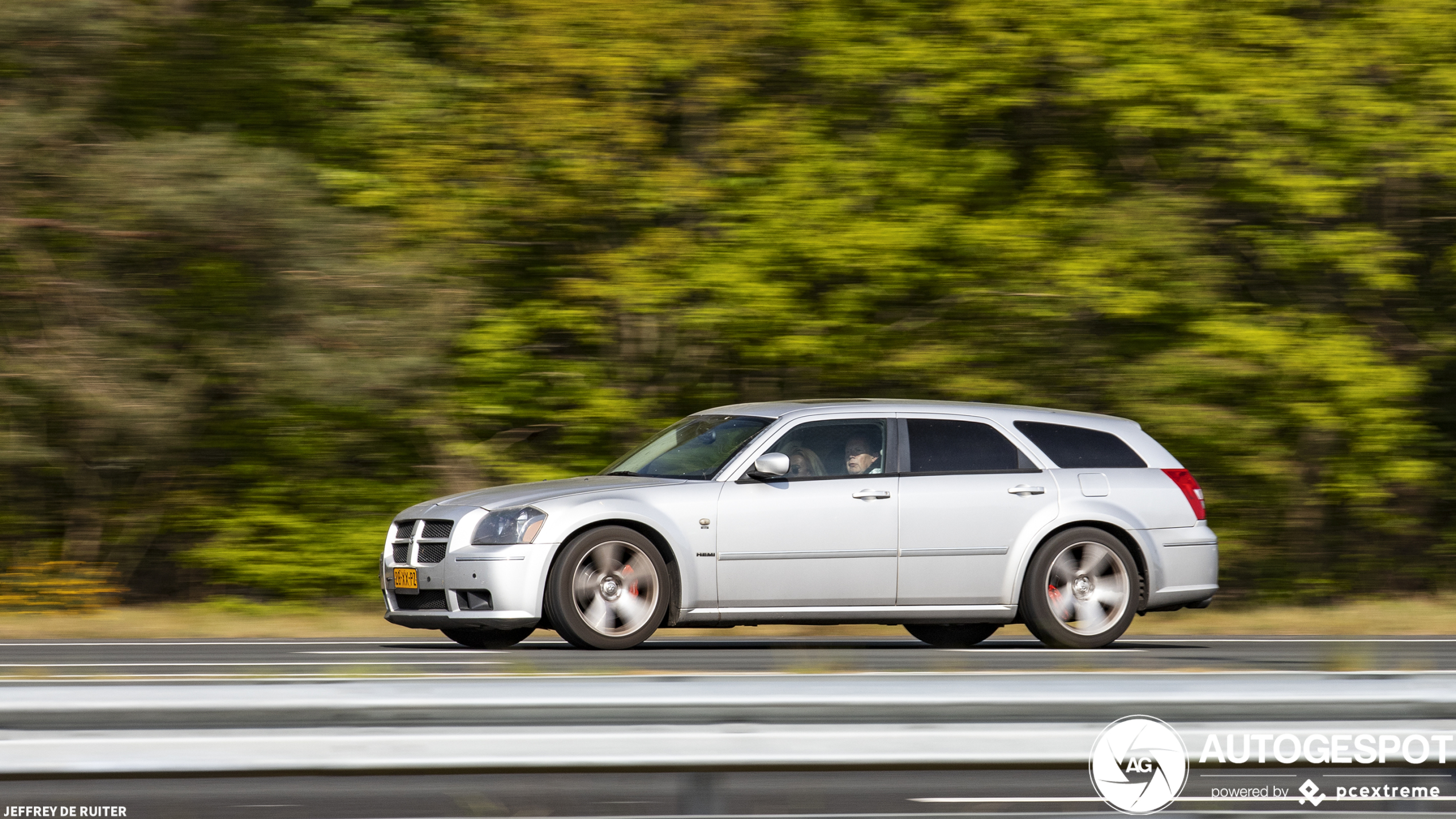 Dodge Magnum SRT-8