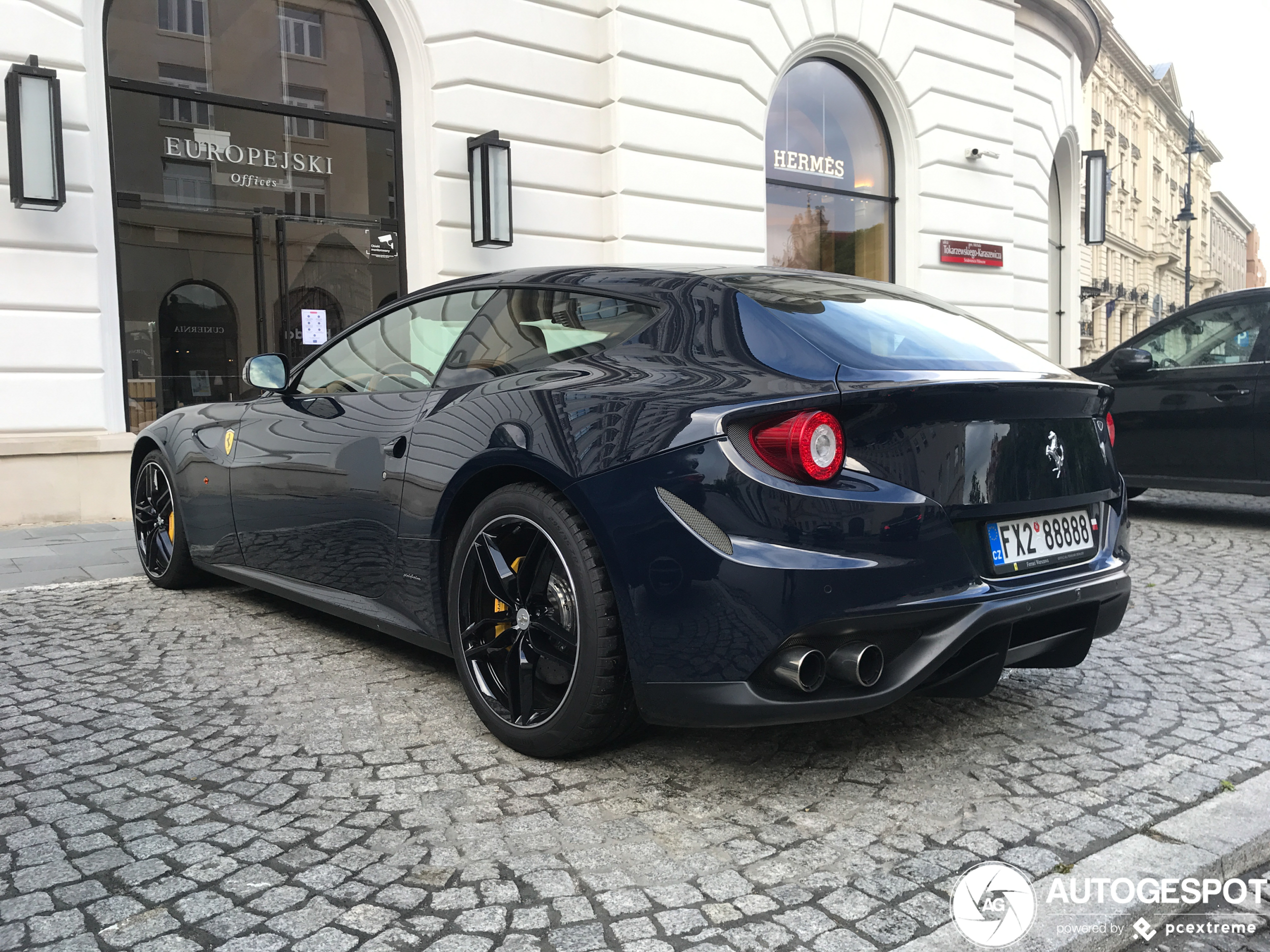 Ferrari FF