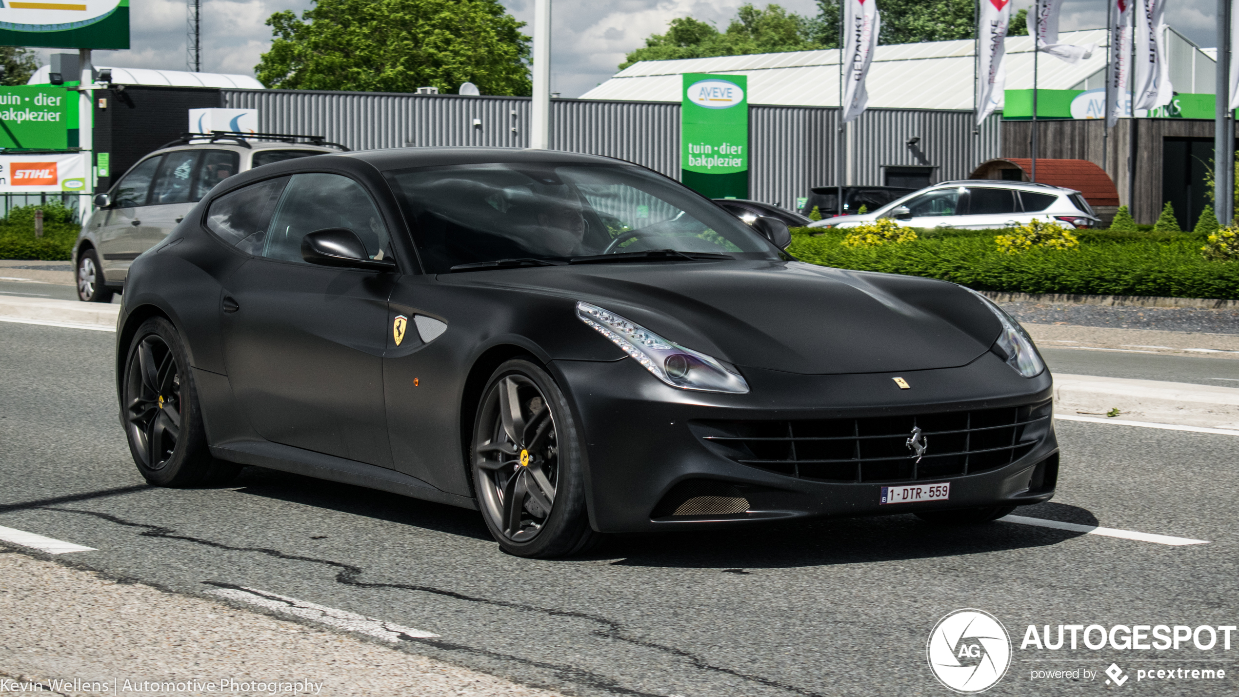 Ferrari FF