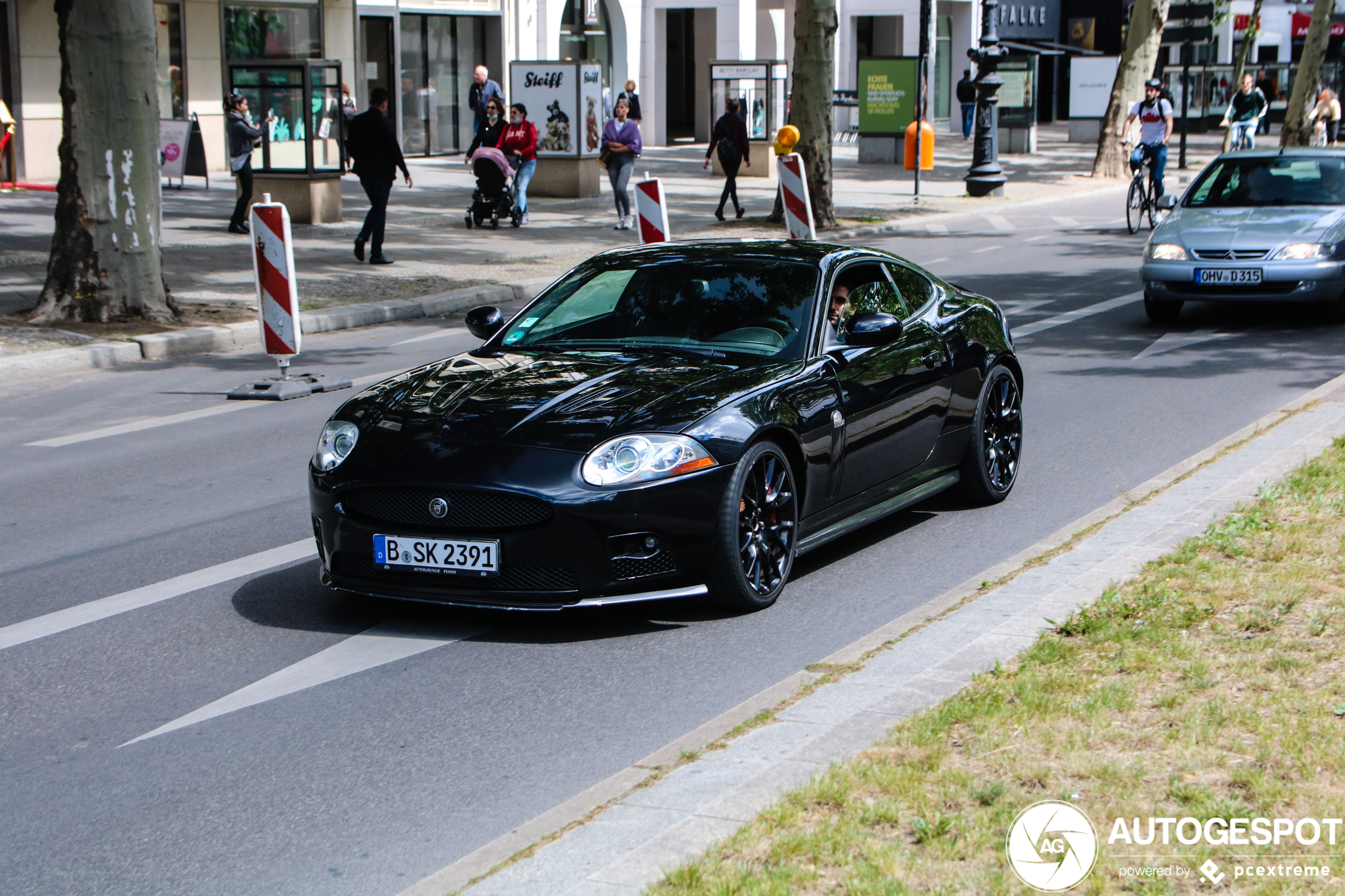 Jaguar XKR-S