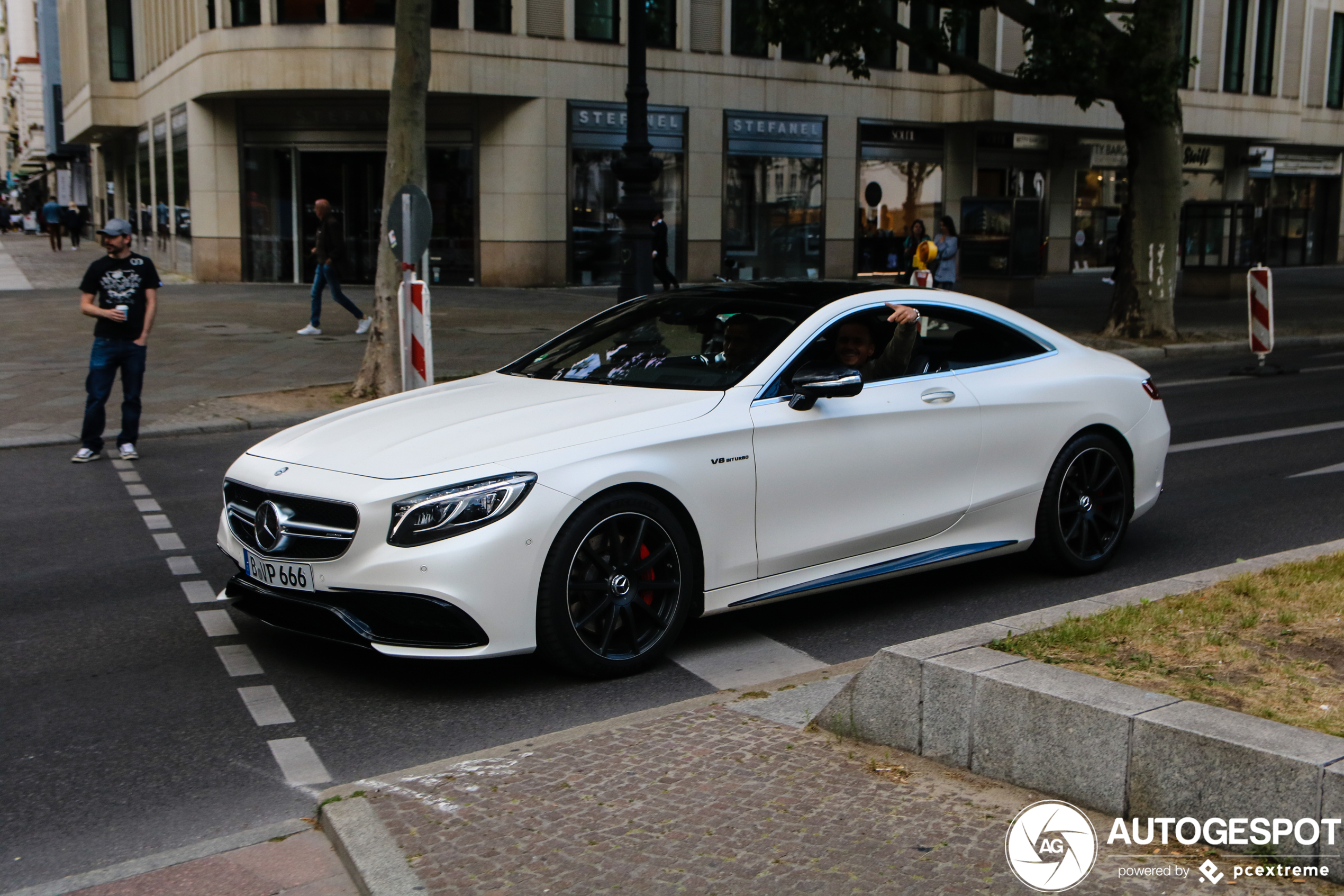 Mercedes-Benz S 63 AMG Coupé C217