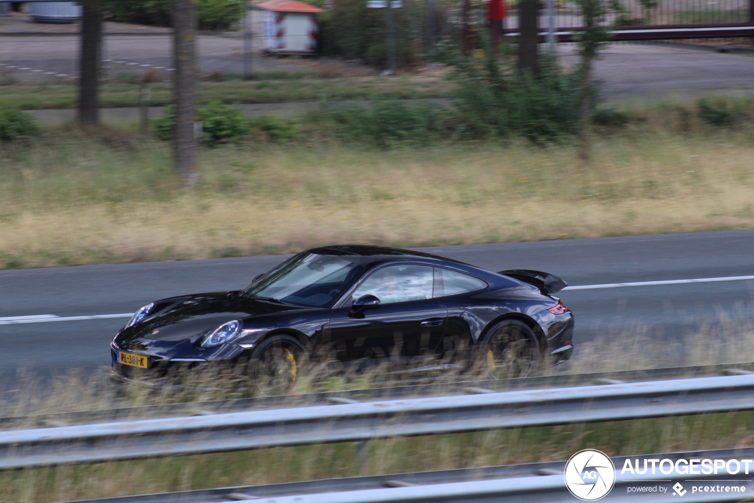 Porsche 991 Carrera GTS MkII