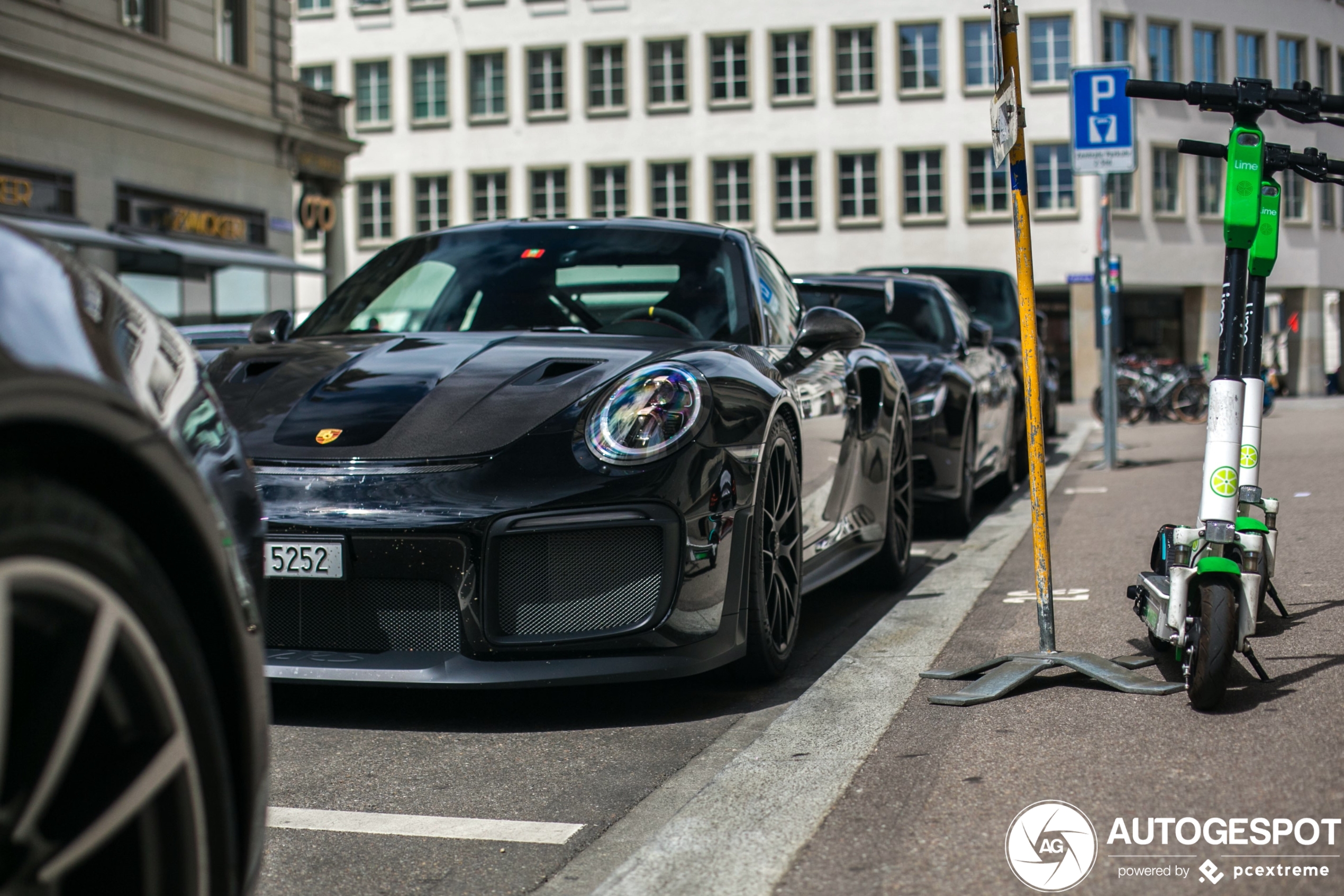 Porsche 991 GT2 RS Weissach Package