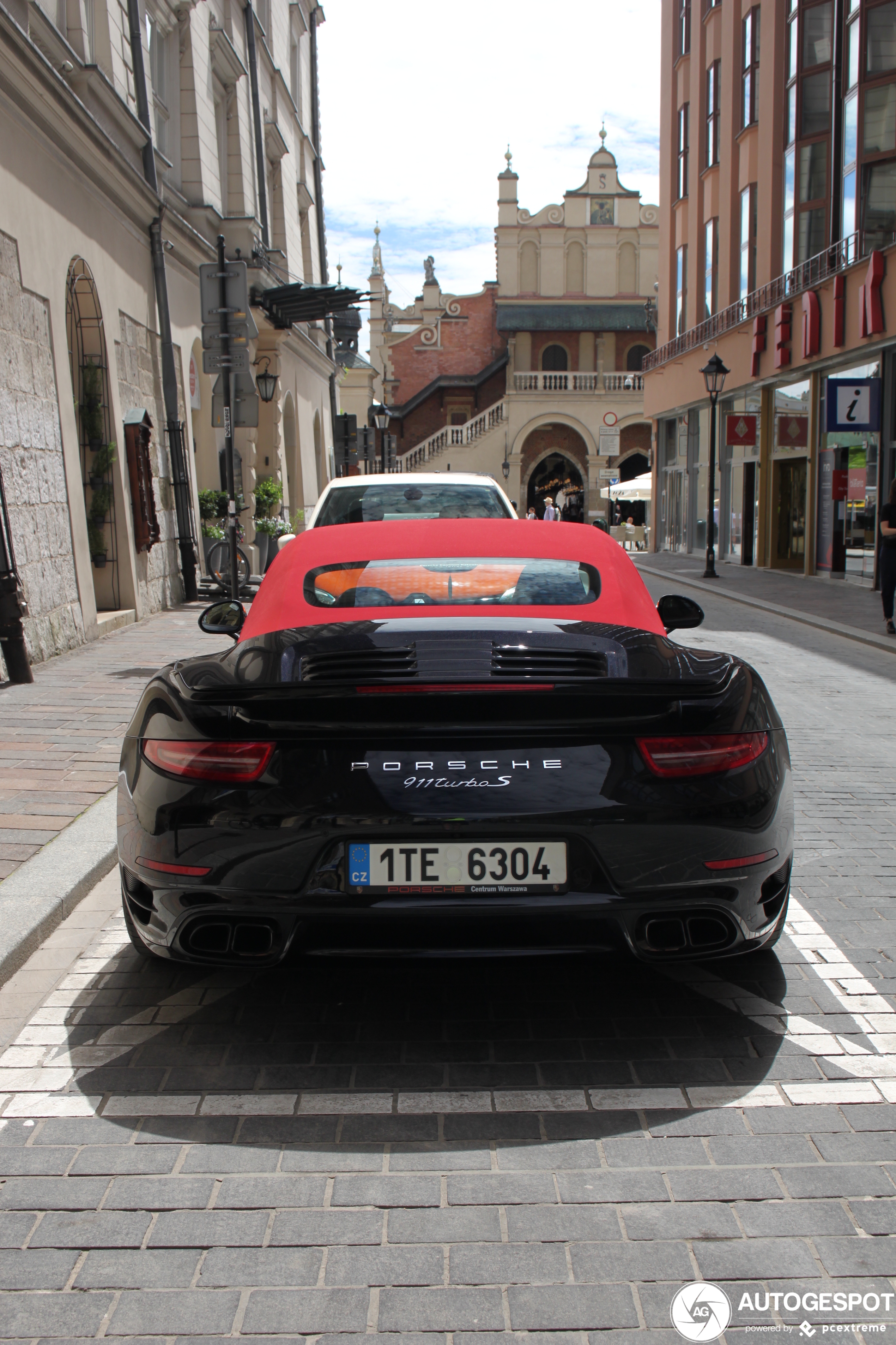 Porsche 991 Turbo S Cabriolet MkI