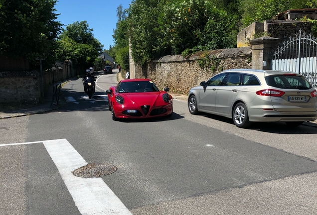 Alfa Romeo 4C Coupé