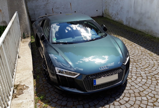 Audi R8 V10 2015