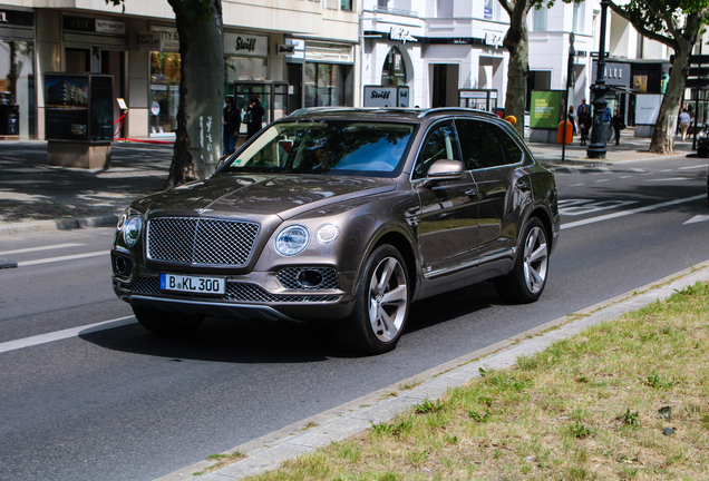 Bentley Bentayga V8