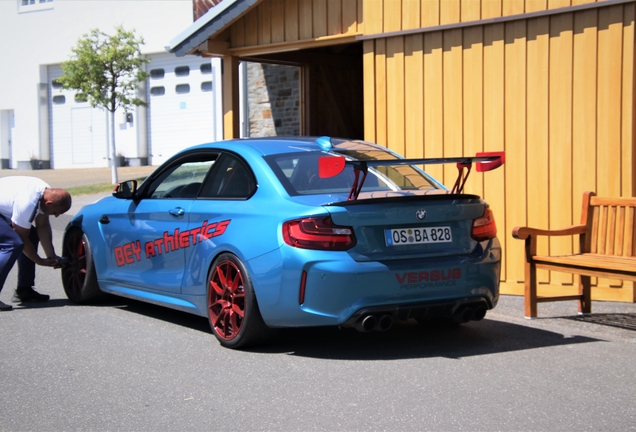 BMW M2 Coupé F87 Versus Performance