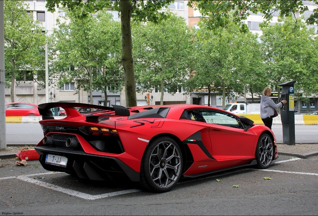 Lamborghini Aventador LP770-4 SVJ