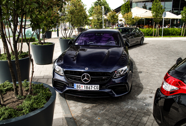 Mercedes-AMG E 63 S W213