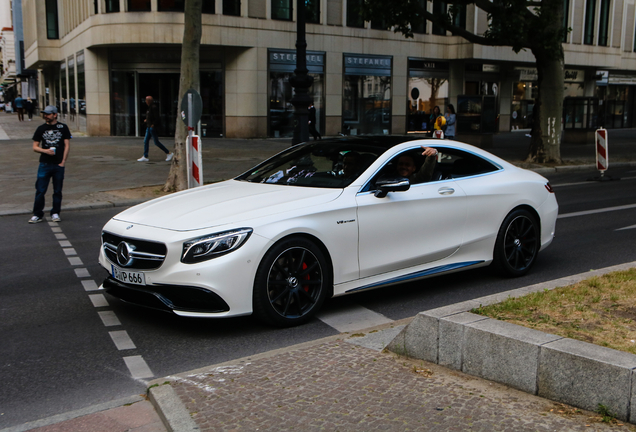 Mercedes-Benz S 63 AMG Coupé C217