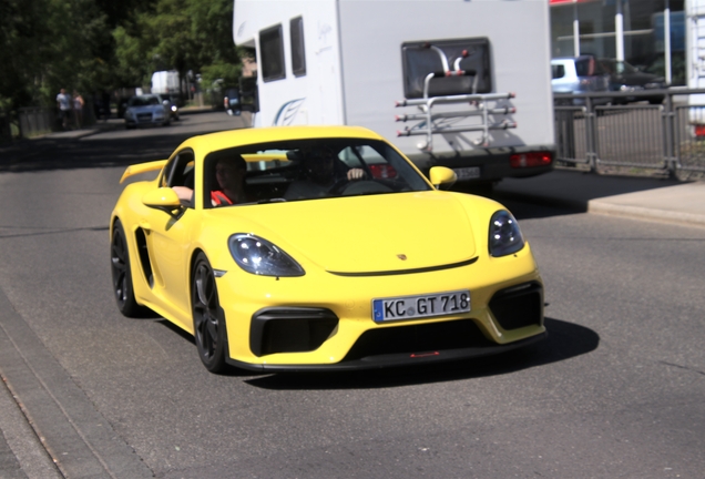 Porsche 718 Cayman GT4