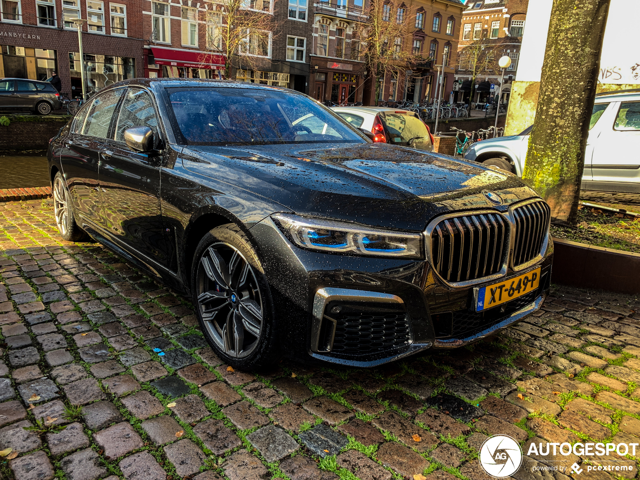 BMW M760Li xDrive 2019