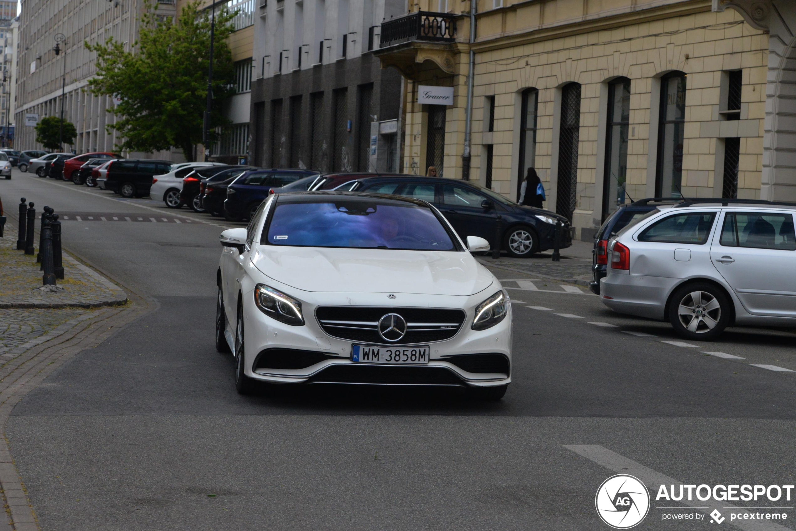 Mercedes-AMG S 63 Coupé C217